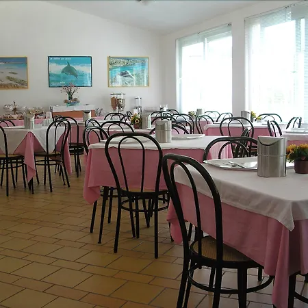Hotel Nido D'aquila 3*