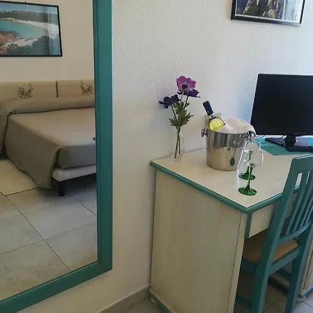Nido D'aquila 3* La Maddalena (Sassari)