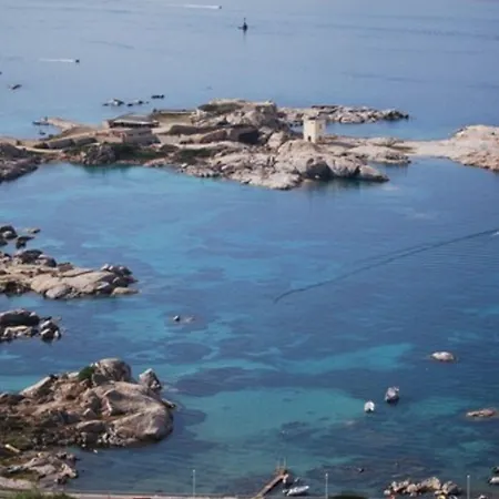 Hotel Nido D'aquila 3*