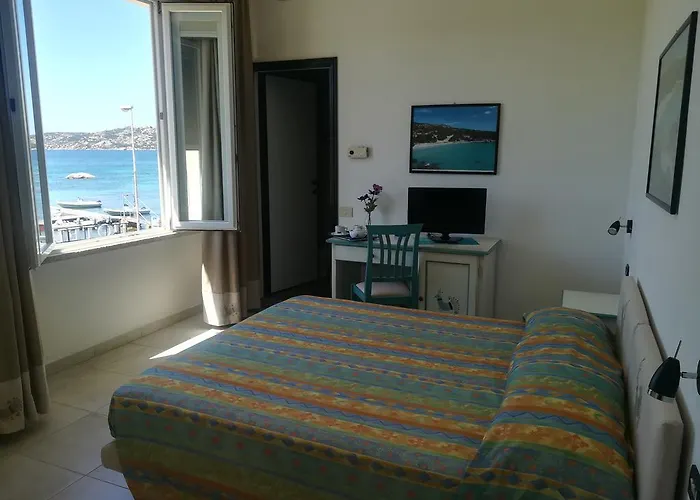 Ξενοδοχείο Nido D'aquila Λα Μανταλένα